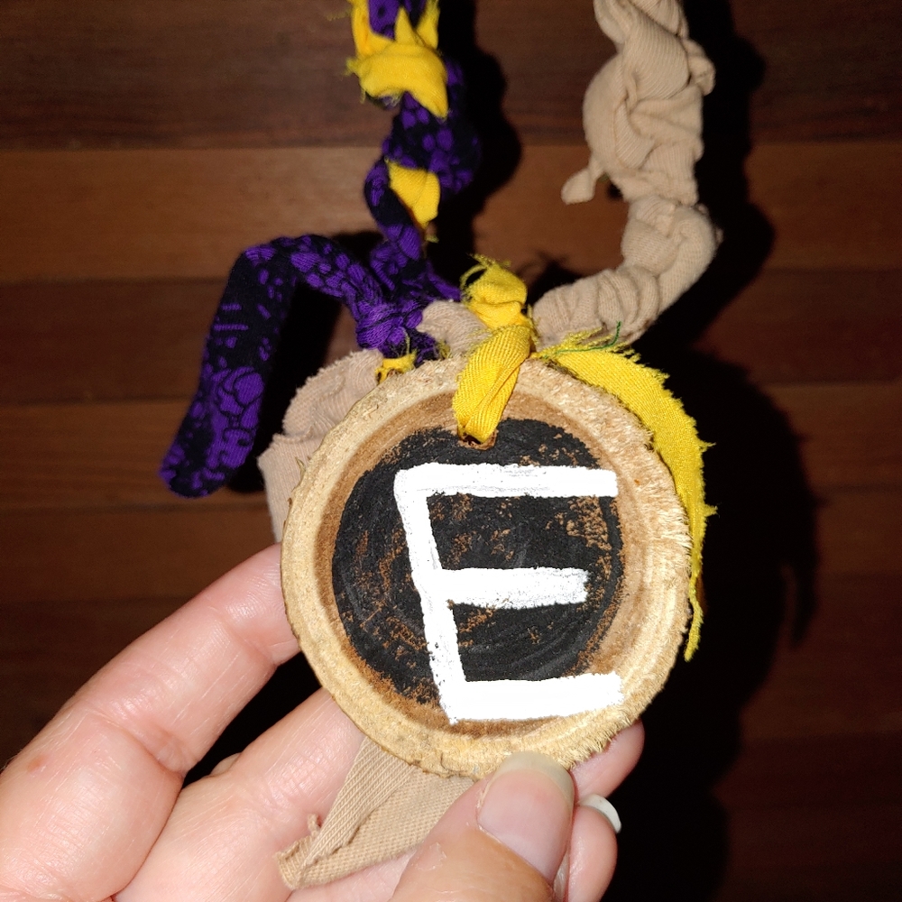 Fabric Necklace with E Wood Initial - Picture 5 of 5